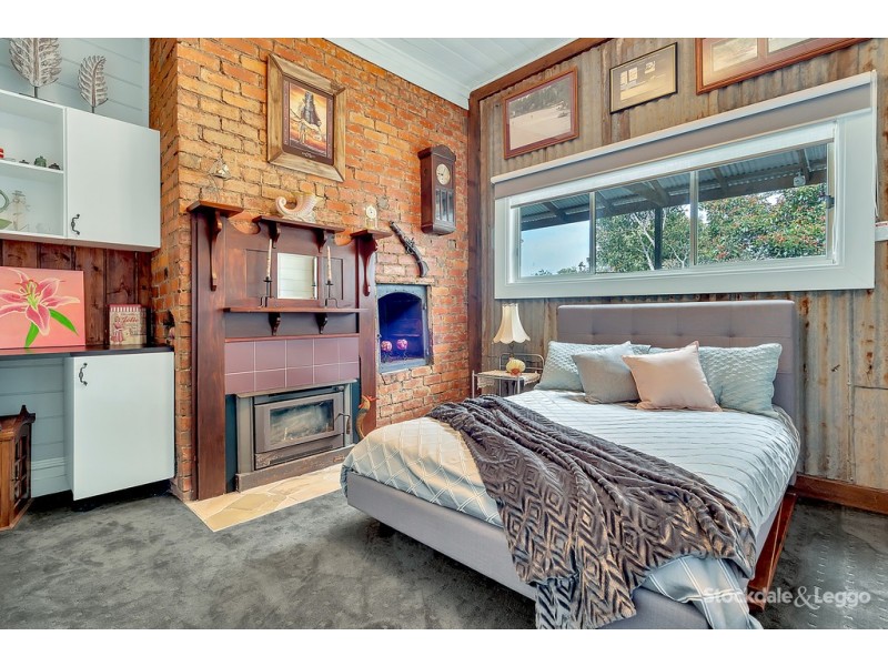 26 Wrixon Street, Romsey VIC 3434