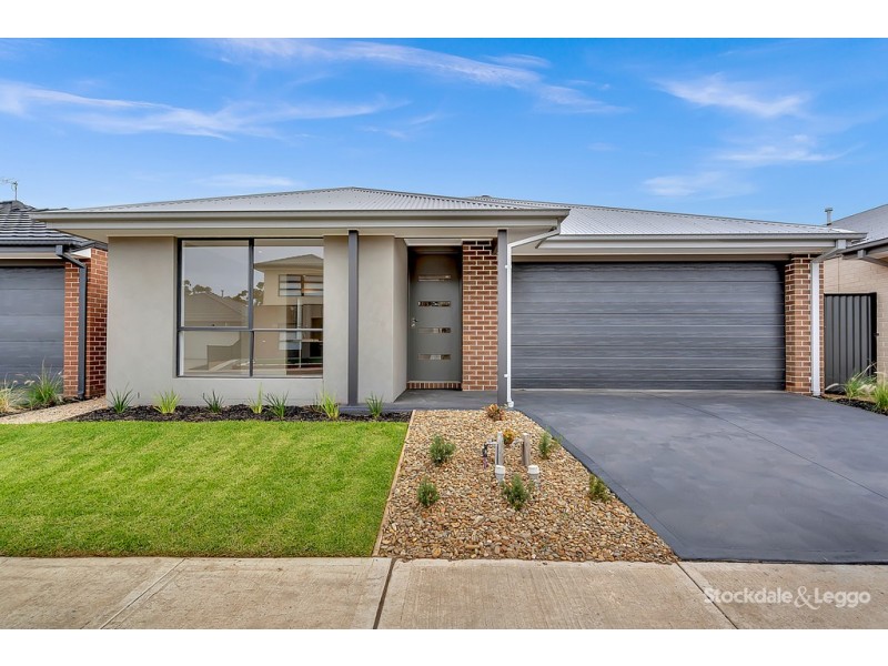 15 Mottlecah Circuit, Craigieburn VIC 3064