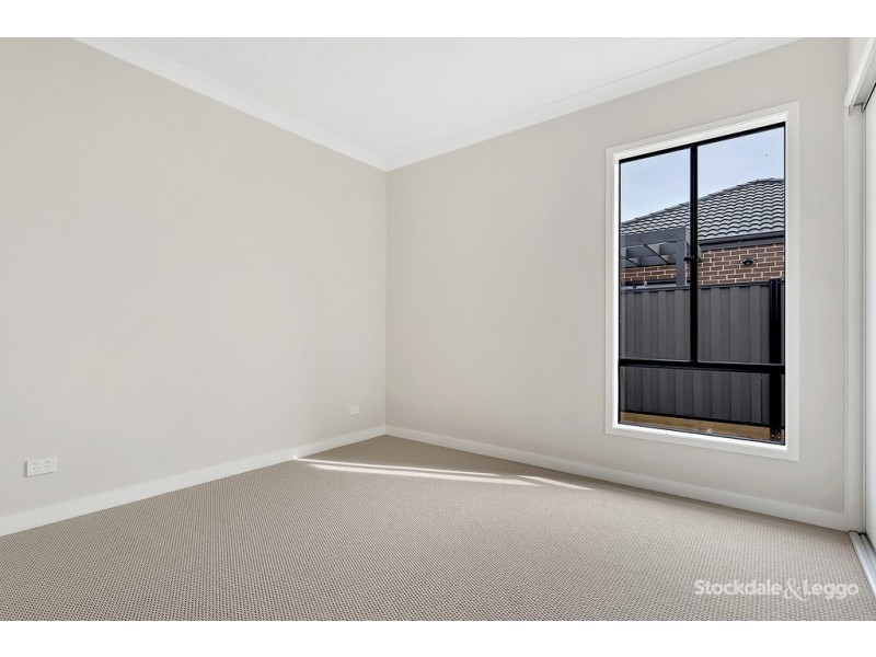 15 Mottlecah Circuit, Craigieburn VIC 3064