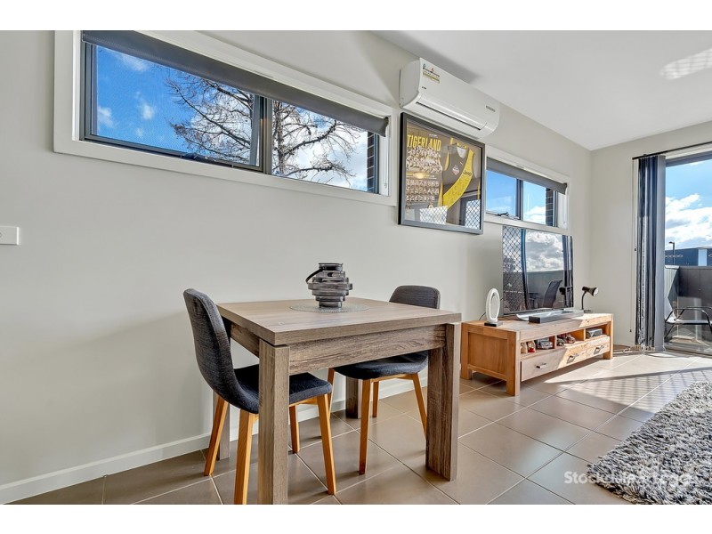 25 / 24-36 Healesville Loop, Craigieburn VIC 3064