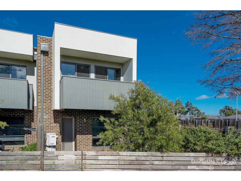 25 / 24-36 Healesville Loop, Craigieburn VIC 3064