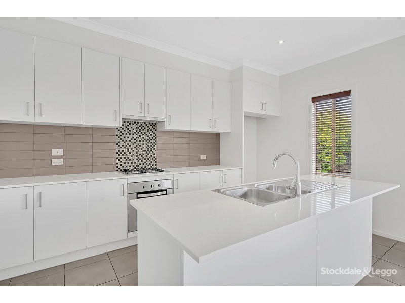 60 Craigmoor Crescent, Mernda VIC 3754