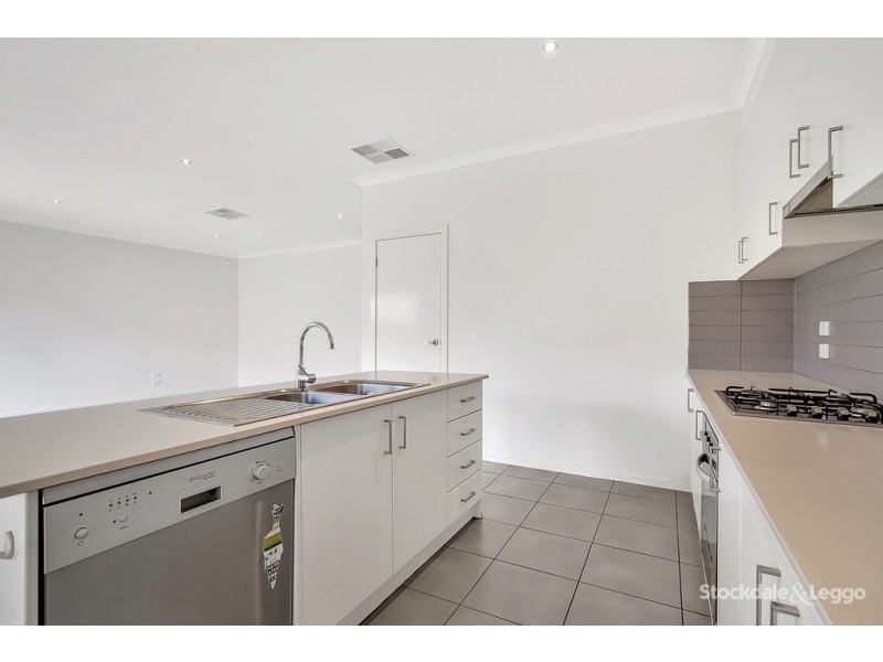 60 Craigmoor Crescent, Mernda VIC 3754