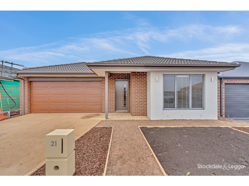 21 Herridge Street, Mickleham VIC 3064