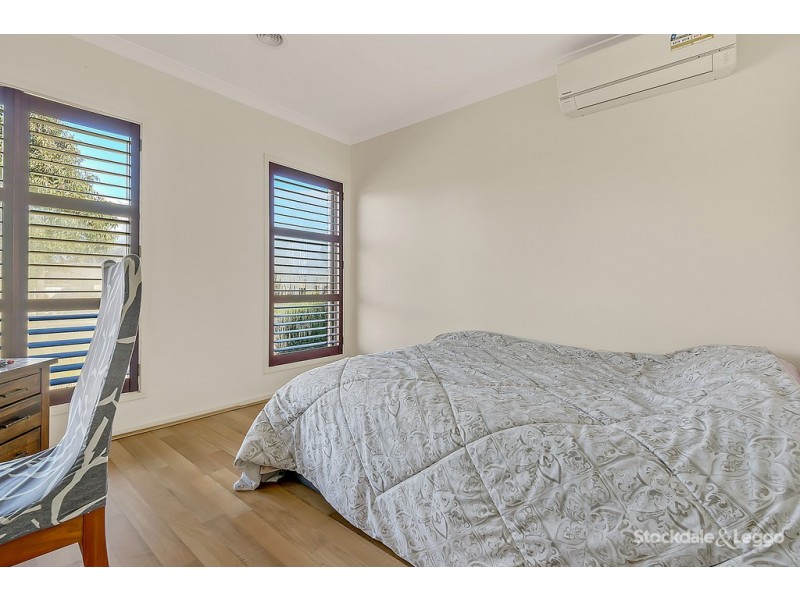 494 Grand Boulevard, Craigieburn VIC 3064