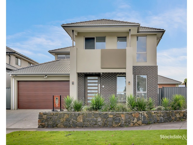 5 Freshwater Drive, Craigieburn VIC 3064