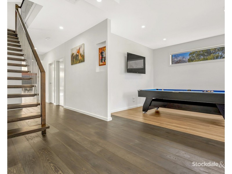 5 Freshwater Drive, Craigieburn VIC 3064