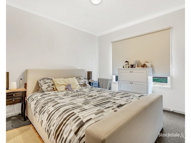 12 Weir Court, Roxburgh Park VIC 3064