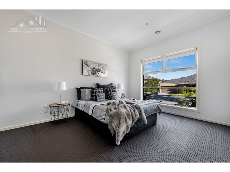 4 Stafford Link, Craigieburn VIC 3064