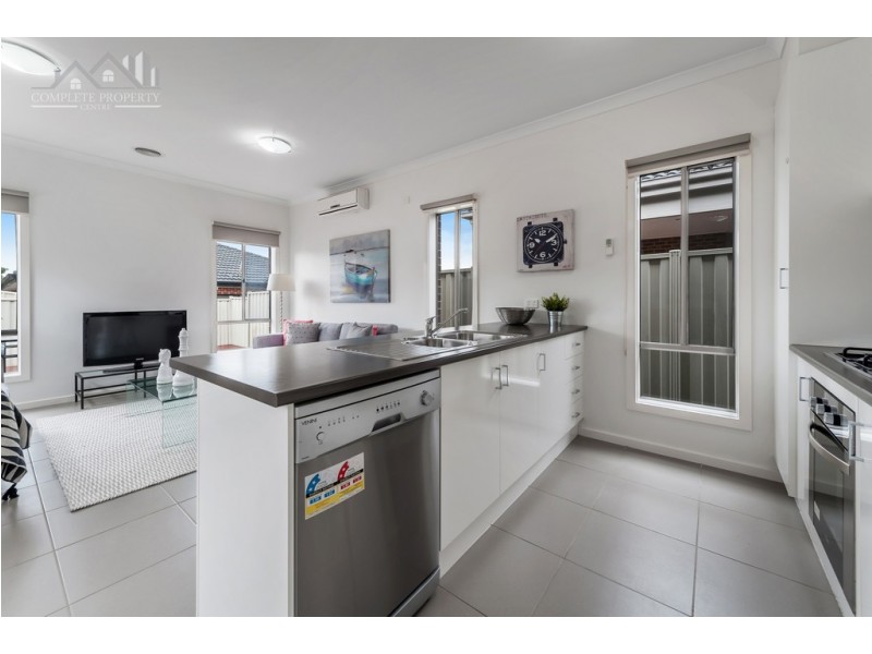 31A Pearl Drive, Craigieburn VIC 3064