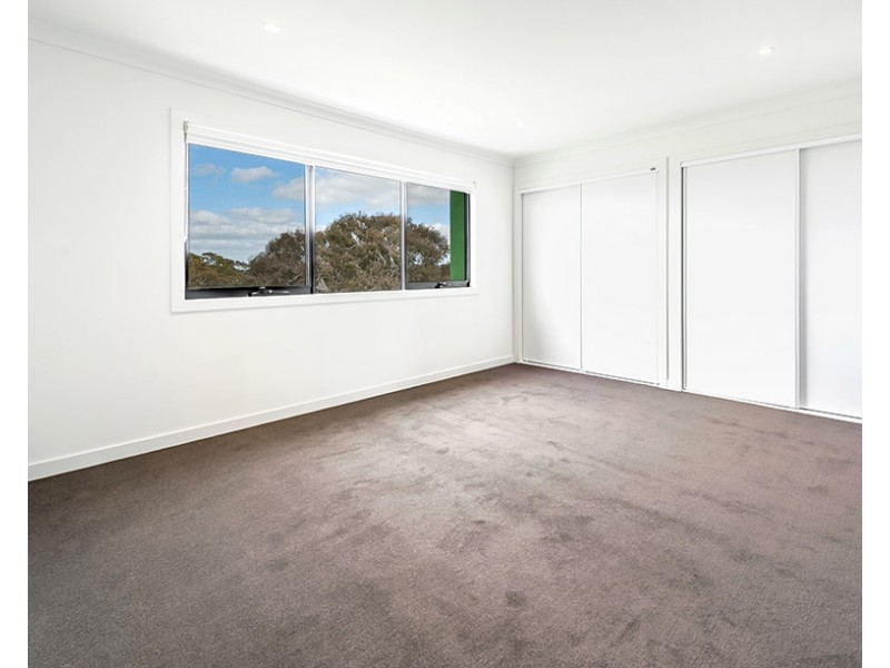 12 / 1-15 Beddison Road, Craigieburn VIC 3064