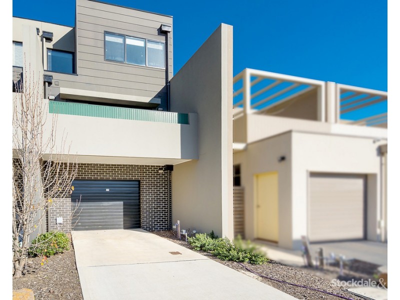 12 / 1-15 Beddison Road, Craigieburn VIC 3064