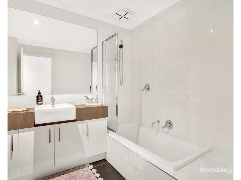 12 / 1-15 Beddison Road, Craigieburn VIC 3064