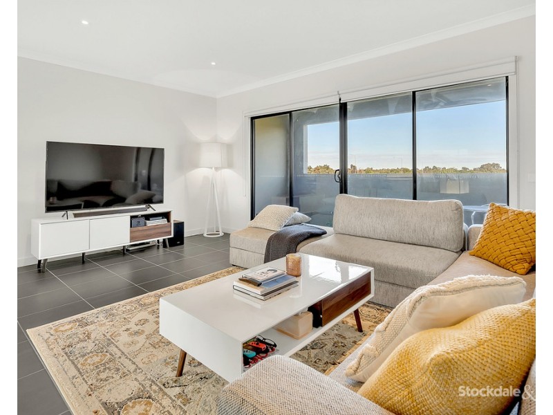 12 / 1-15 Beddison Road, Craigieburn VIC 3064