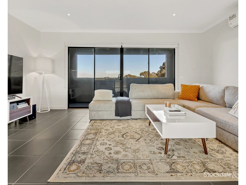 12 / 1-15 Beddison Road, Craigieburn VIC 3064