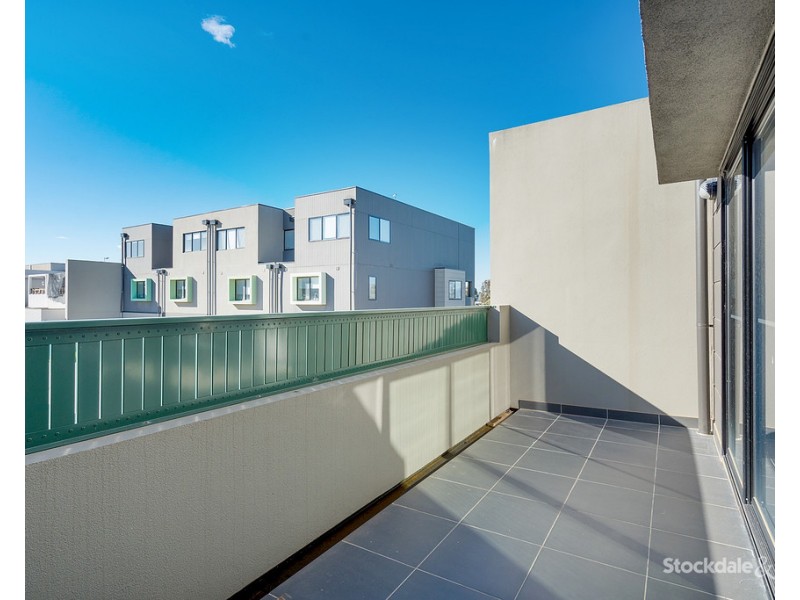 12 / 1-15 Beddison Road, Craigieburn VIC 3064