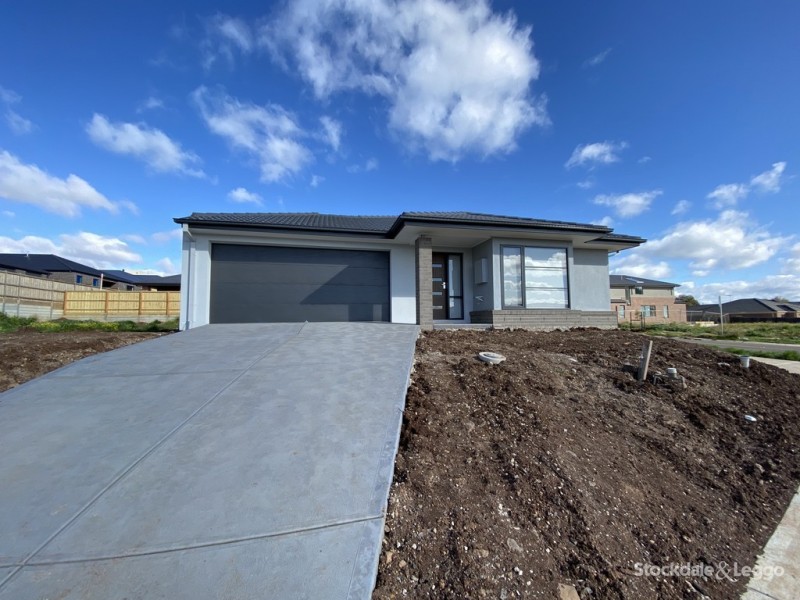 34 Maiden Drive, Sunbury VIC 3429