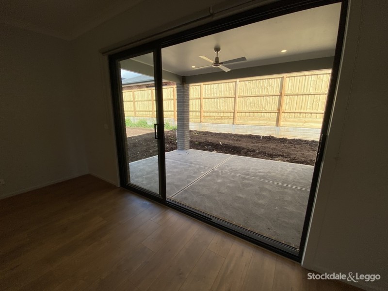 34 Maiden Drive, Sunbury VIC 3429