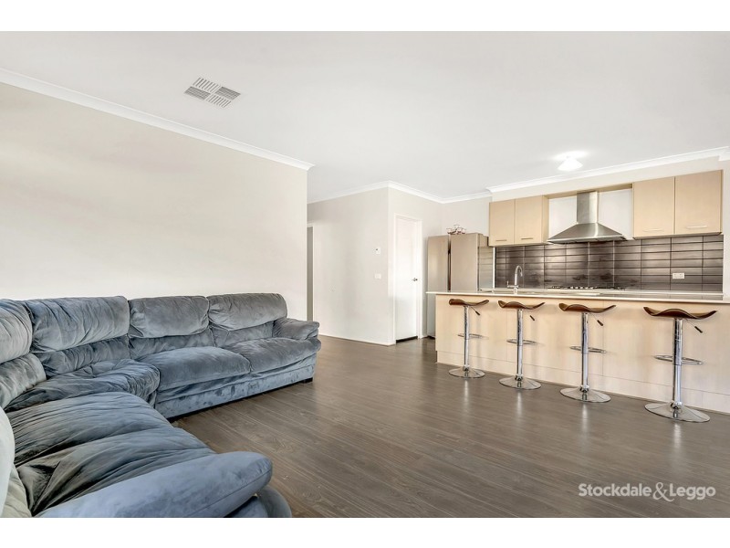 52 Cascade Drive, Beveridge VIC 3753