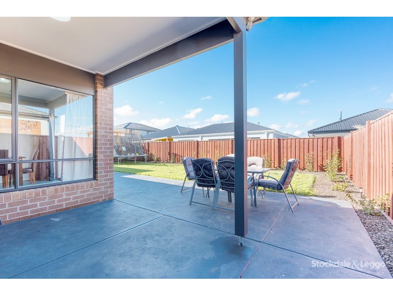 52 Cascade Drive, Beveridge VIC 3753