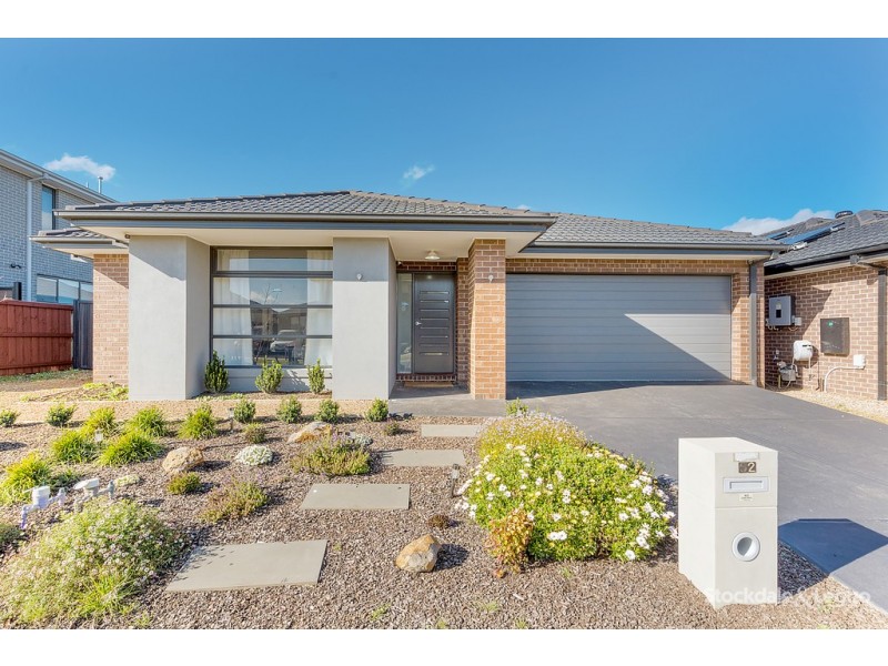 52 Cascade Drive, Beveridge VIC 3753