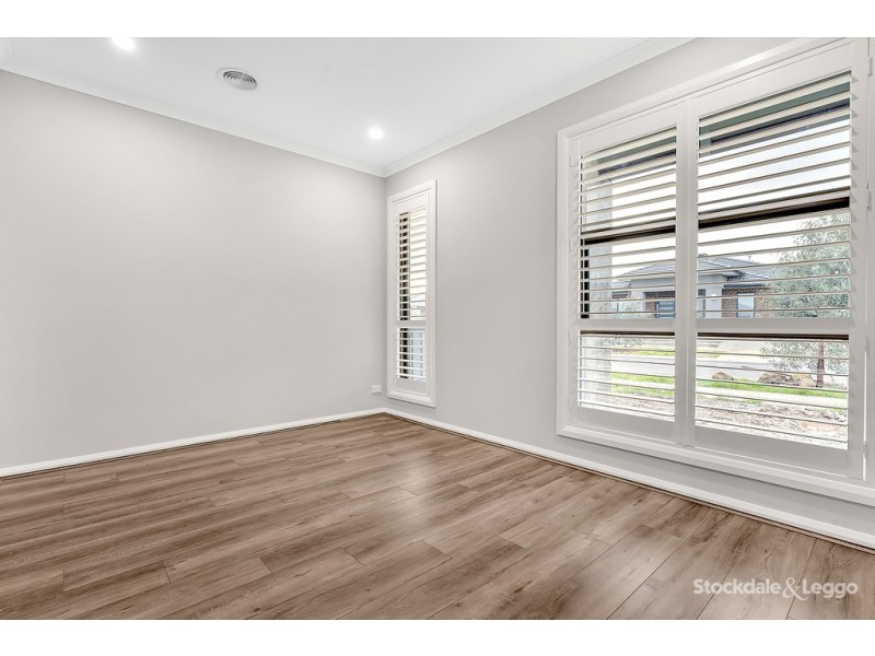 7 Elvire Road, Craigieburn VIC 3064