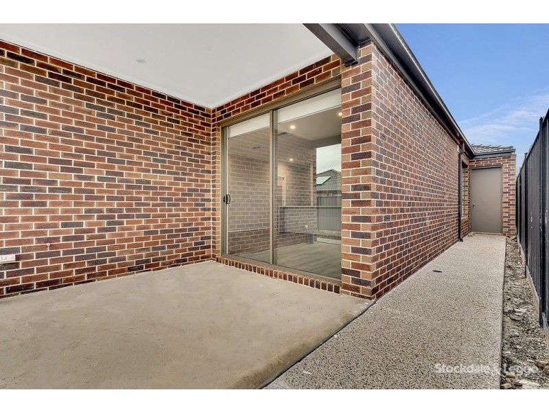 7 Elvire Road, Craigieburn VIC 3064