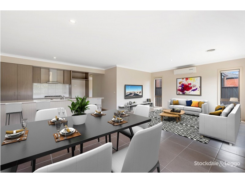 27 Bradshaw Avenue, Craigieburn VIC 3064