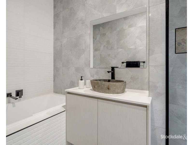 11 Morang Street, Mickleham VIC 3064