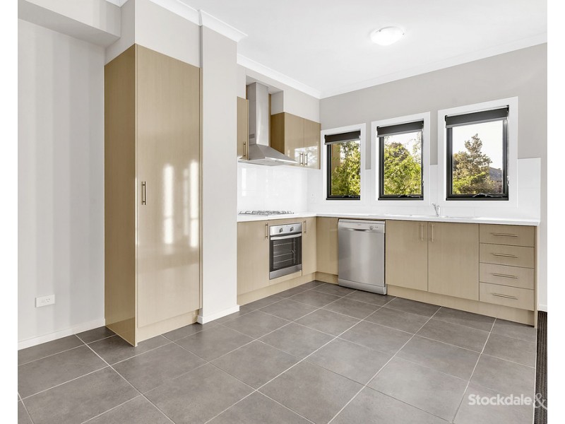 24/20 Hyde Park Avenue, Craigieburn VIC 3064