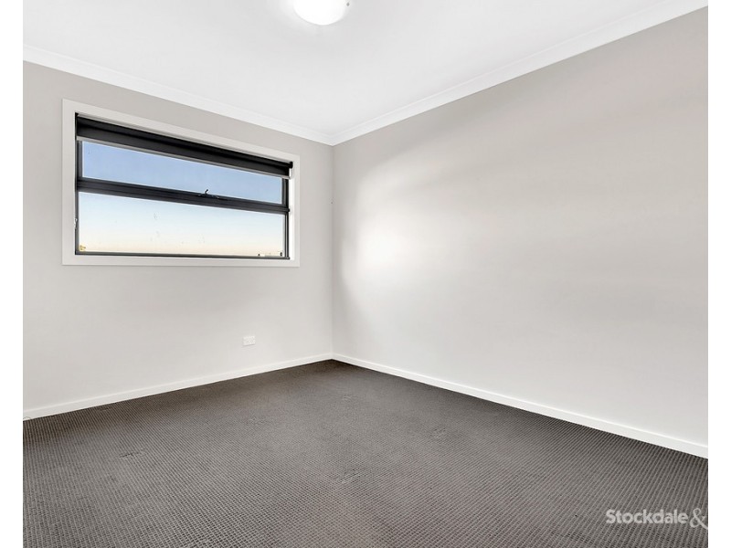 24/20 Hyde Park Avenue, Craigieburn VIC 3064