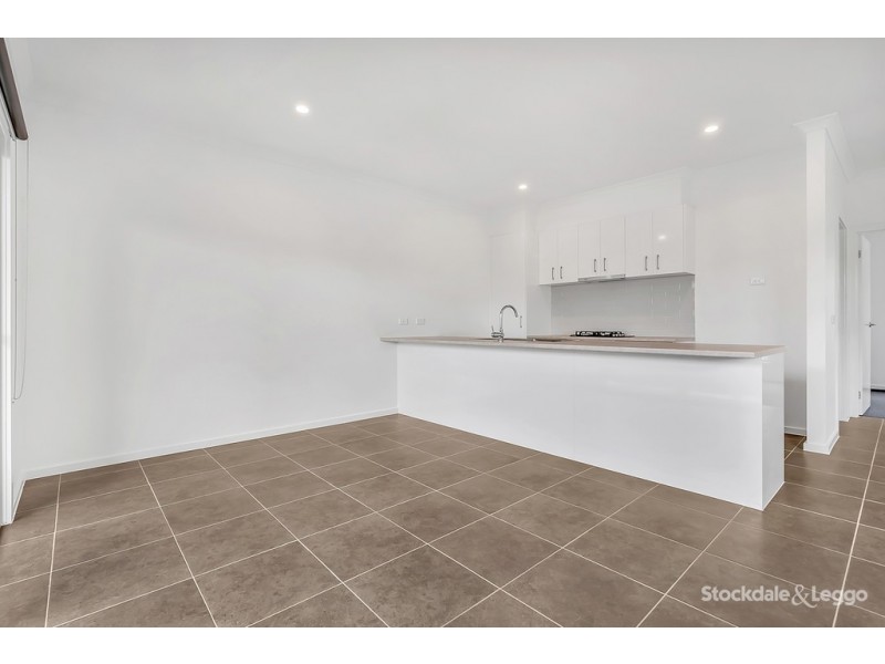 29/14 Outlook Way, Sunbury VIC 3429