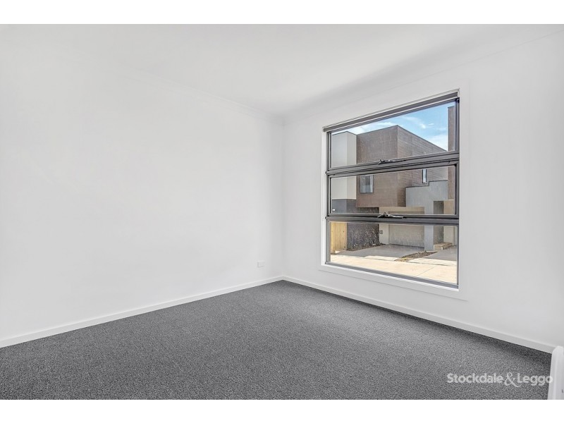 29/14 Outlook Way, Sunbury VIC 3429