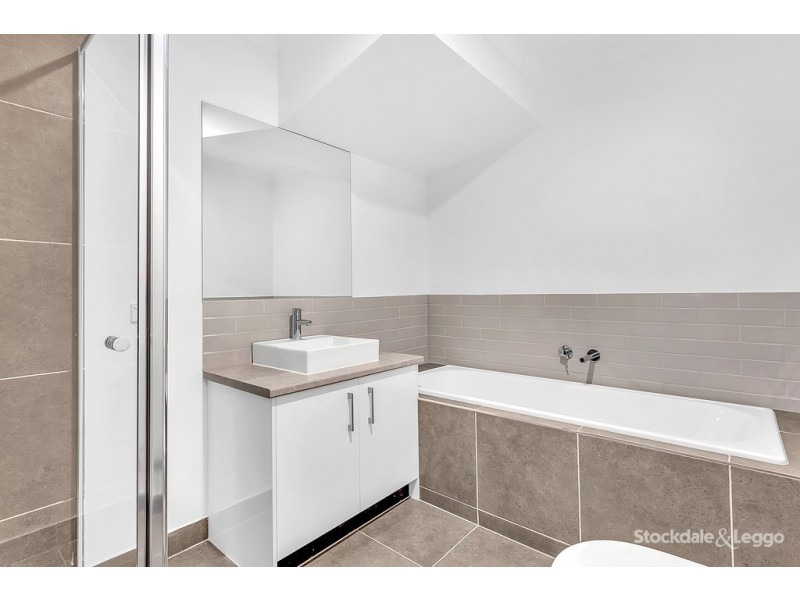 29/14 Outlook Way, Sunbury VIC 3429