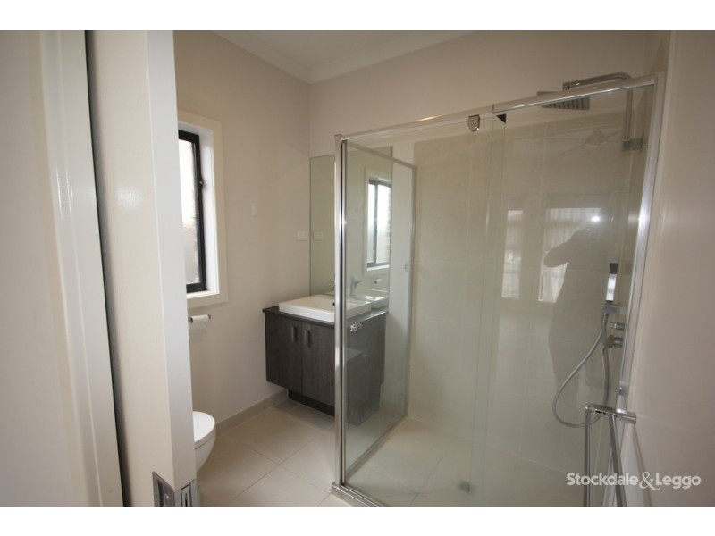 17 Brewster Drive, Kalkallo VIC 3064