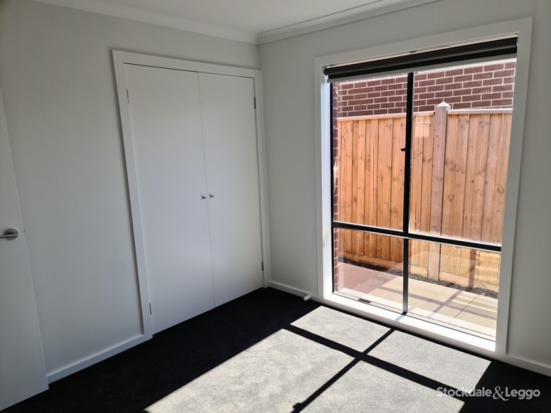 31 Latchford Drive, Mickleham VIC 3064