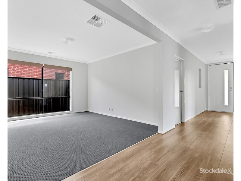 48 Nesting Vista, Craigieburn VIC 3064