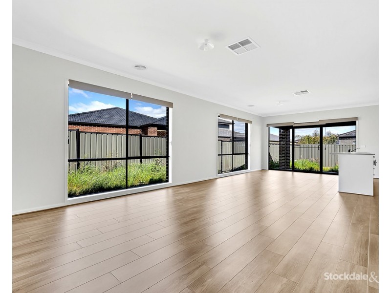 48 Nesting Vista, Craigieburn VIC 3064