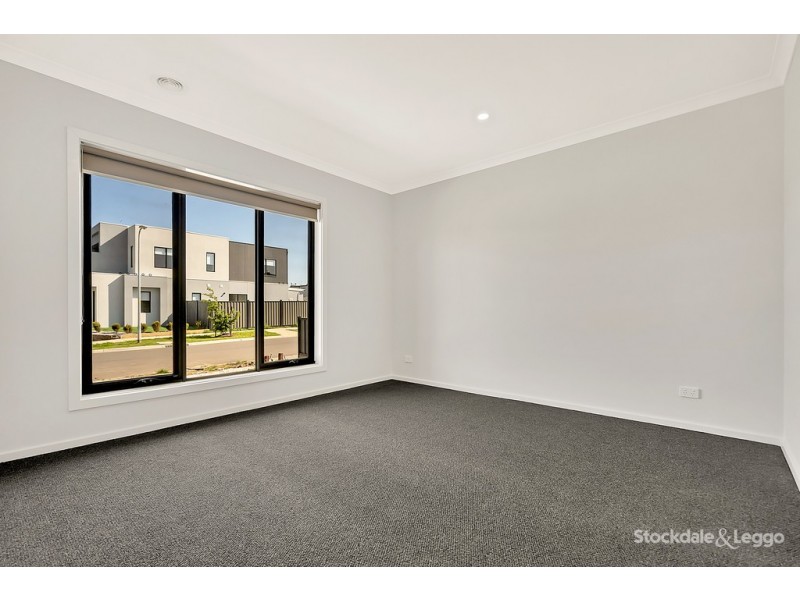 7 Millennium Road, Craigieburn VIC 3064