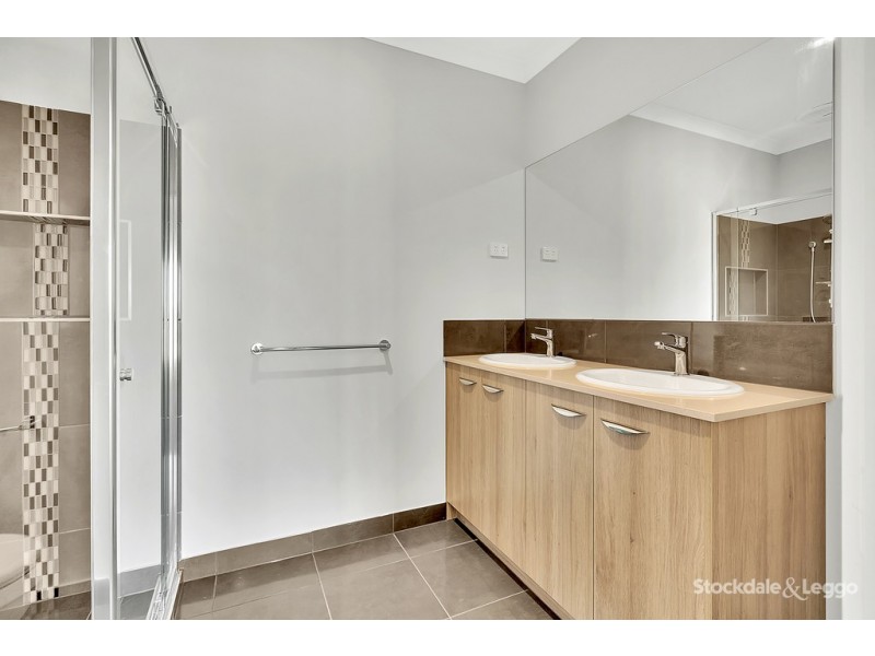7 Millennium Road, Craigieburn VIC 3064