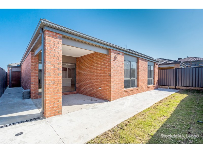 7 Millennium Road, Craigieburn VIC 3064