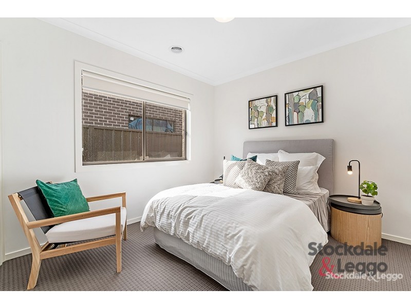 18 Beavers Street, Mickleham VIC 3064