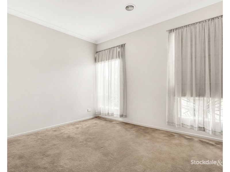 7 Cradle Mountain Drive, Craigieburn VIC 3064