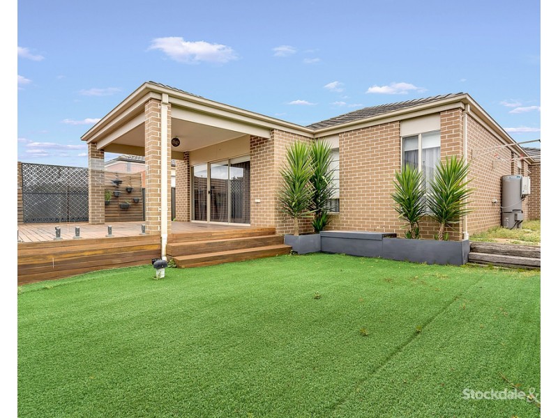 7 Cradle Mountain Drive, Craigieburn VIC 3064