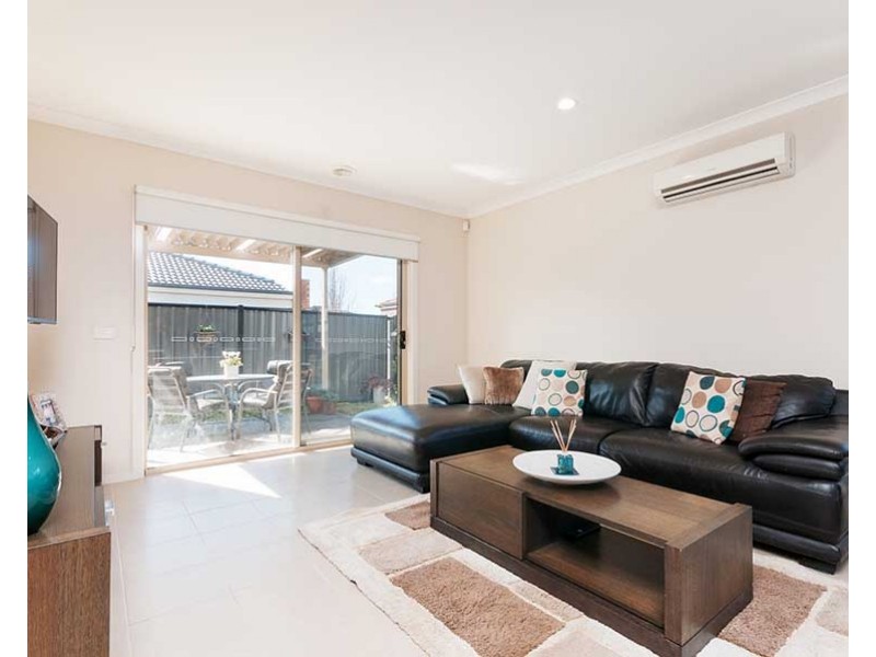 10 Bevan Lane, Craigieburn VIC 3064