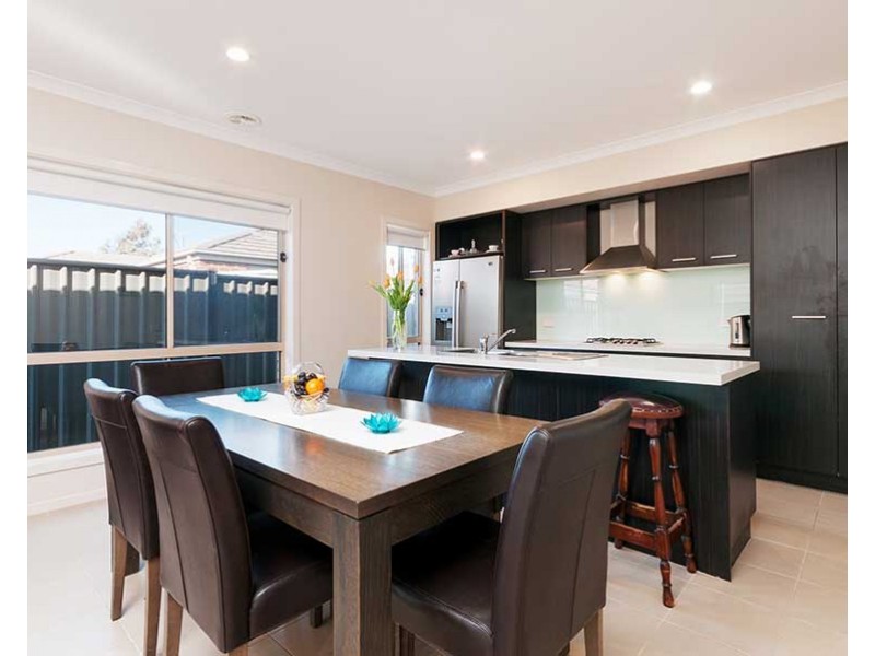 10 Bevan Lane, Craigieburn VIC 3064