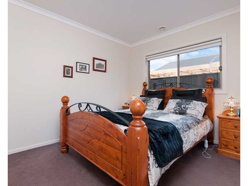 10 Bevan Lane, Craigieburn VIC 3064
