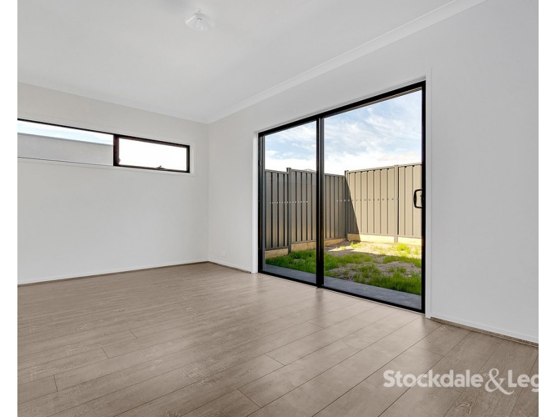 7 Winds Walk, Greenvale VIC 3059