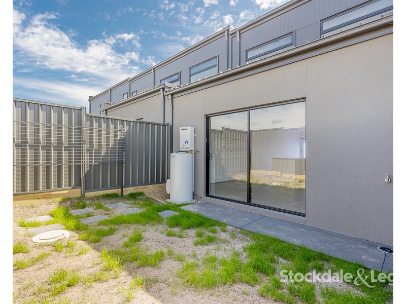 7 Winds Walk, Greenvale VIC 3059