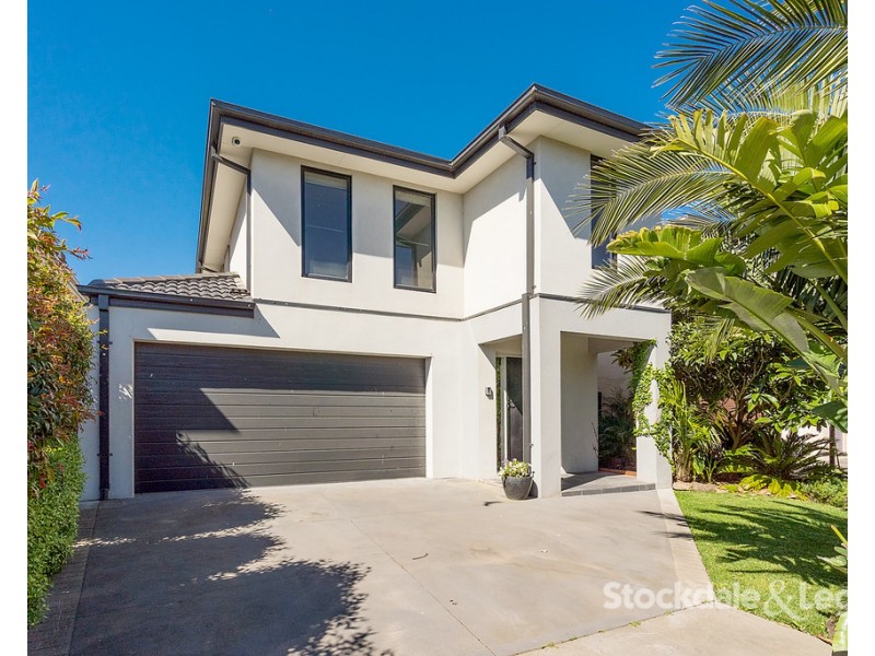 42 Highbury Circuit, Craigieburn VIC 3064